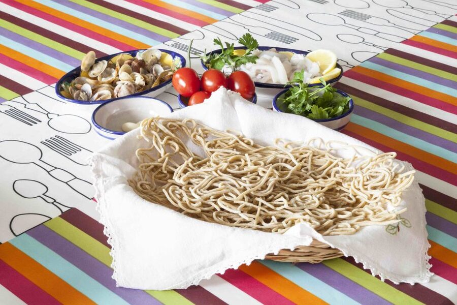 Catania: Pasta & Tiramisu Cooking Class at a Local's Home - Rolling sfoglia by hand