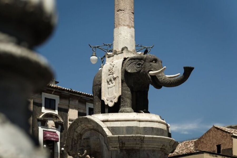 Catania: Private custom tour with a local guide - Food, coffee, shops, and useful local advice