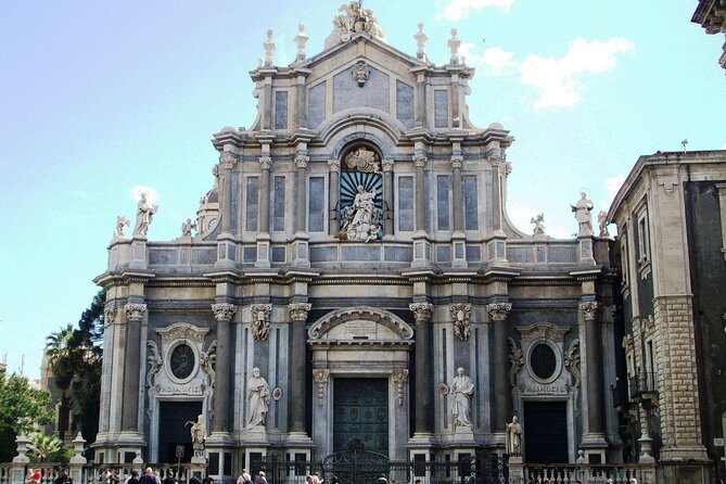 Catania : Private Custom Walking Tour With A Guide (Private Tour) - Local stories give the walk its character
