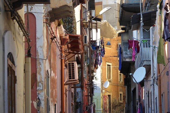Catania Private Walking Tour with a Local - What your local host adds