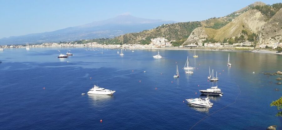 Catania: Savoca Godfather Tour & Taormina With Food Tasting - Why this Sicily tour works so well