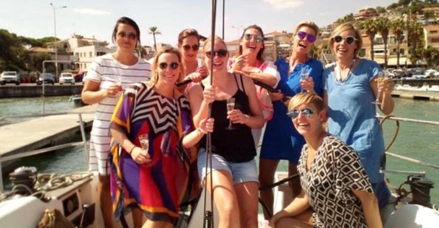 Catania: Spritz and Sunset Sailing Tour - Sailing the Route of Ulysses