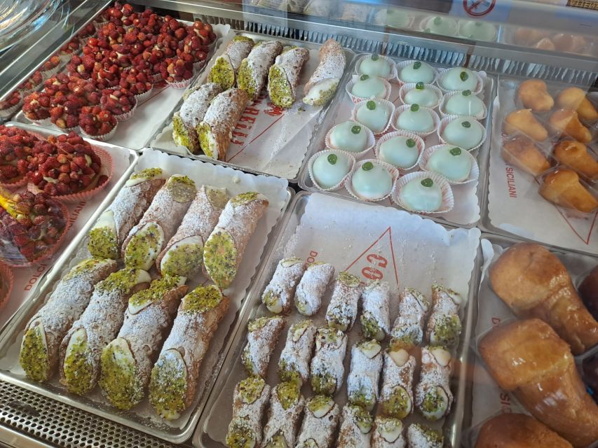 Catania: Street Food Guided Walking Tour - Starting at the Elephant Fountain and Cathedral