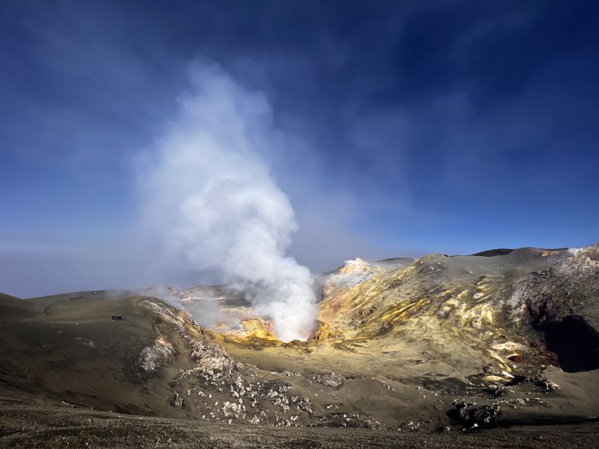 Catania: Summit Craters from North Etna with 4x4 vehicles - Reaching Etna’s summit from Piano Provenzana