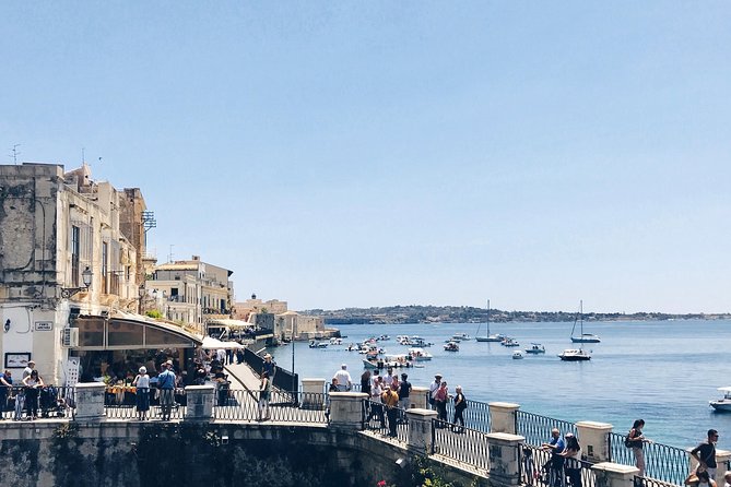 Catania TREASURES OF THE EAST 4 Days Private Minitour with Guide Driver - Etna wine and a local lunch