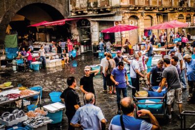 Catania Walking Tour with Audio and Written Guide by a Local