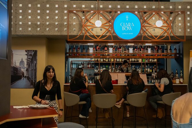 Catania: wine tasting in a metropolitan market - The wine cave setting and local atmosphere