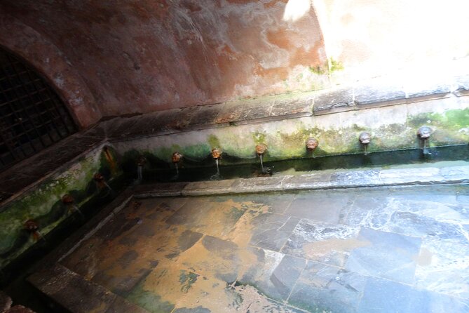 Cefalù: Guided Walking Tour & Cefalu Cathedral Mosaics - Timing, meeting point, and pace