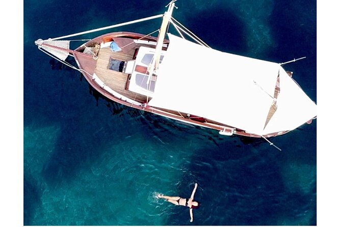 Classic Boat Tour in Palermo - Mondello Bay: swim, snorkel, and snack