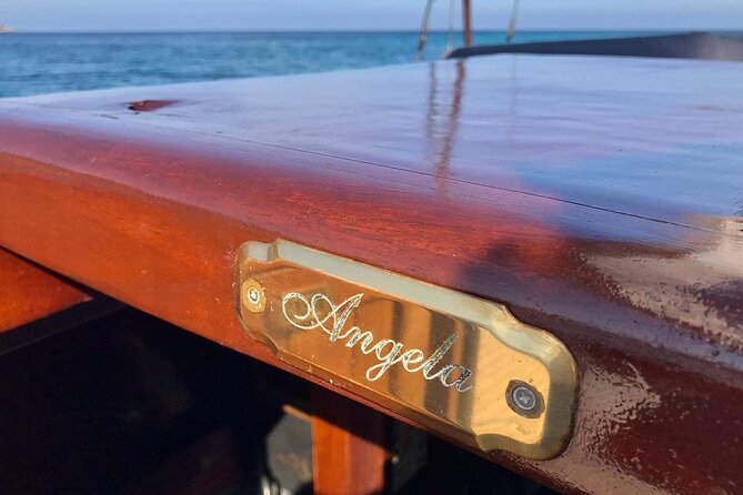 Classic Boat Tour in Palermo - Sailing, motor power, and changing sea conditions