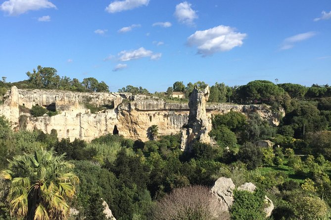 Classical Syracuse - Half day guided tour - Ortigia begins at the Temple of Apollo