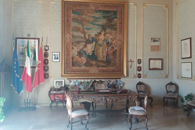 Commissario Montalbano day tour - Modica: chocolate, granita, and the opening images