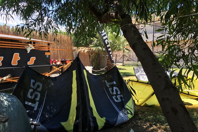 Complete rental of kitesurf equipment - How the session is likely to work