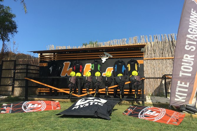 Complete rental of kitesurf equipment - The skill level you need before booking