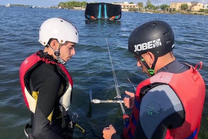Complete rental of kitesurf equipment - Meeting Alain and the KTS team