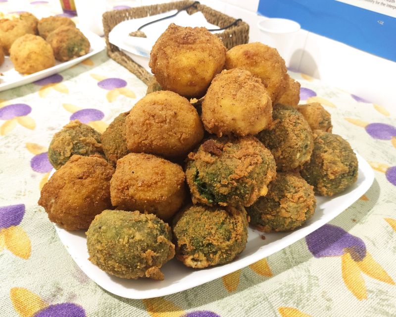 Cooking Class Arancini in Catania - The recipe booklet needs a little help from you