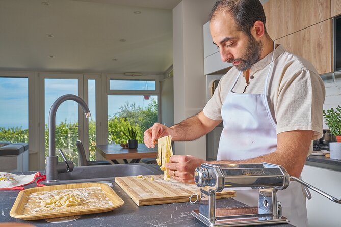 Cooking class in a villa with Palermo view - A Sicilian kitchen above Palermo