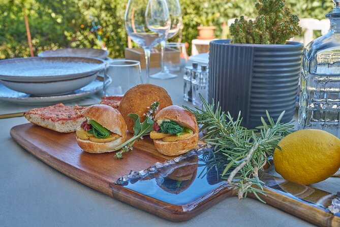 Cooking class in a villa with Palermo view - Dinner on the terrace with Palermo below