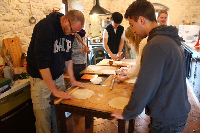 Cooking class in the countryside with Simona - Key points to know before booking