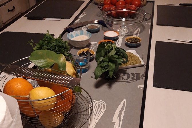 Cooking class shop market, and lunch or dinner with Chef Antonio - Key points to know