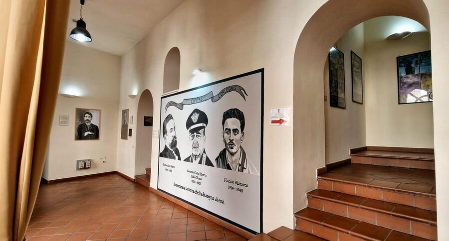 Corleone: Guided Tour of the C.I.D.M.A - Anti-Mafia Movement - Letizia and Shobha Battaglia’s photographs