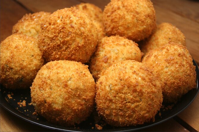 Course of Arancini and Almond Paste in Catania - Sweet almond paste, with no dairy