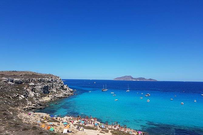 Cruise Favignana - Levanzo - Lunch, swimming, and the most social part of the day