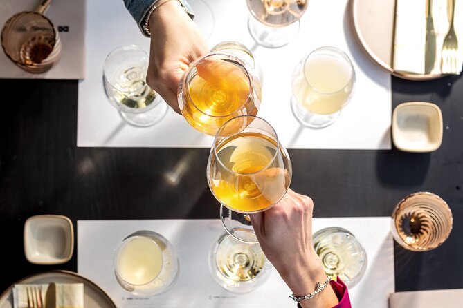 Di Giovanna Winery Tour & 5 Wine Tasting - Seeing the vines and the cellar first