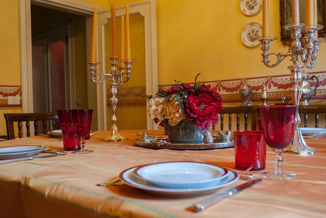 Dining Experience at a local's Home in Campofelice di Roccella with Show Cooking - What happens during the two-and-a-half-hour visit