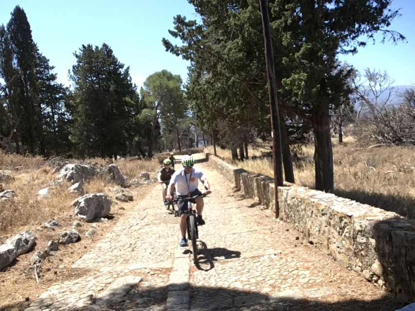 Discover MtPellegrino with a PRIVATE Guided Bike Tour - The guide makes a real difference