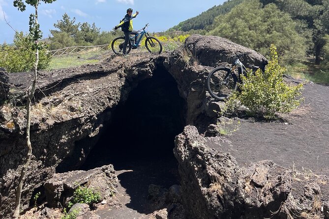 E-bike excursion on Etna - Key points to know before you book