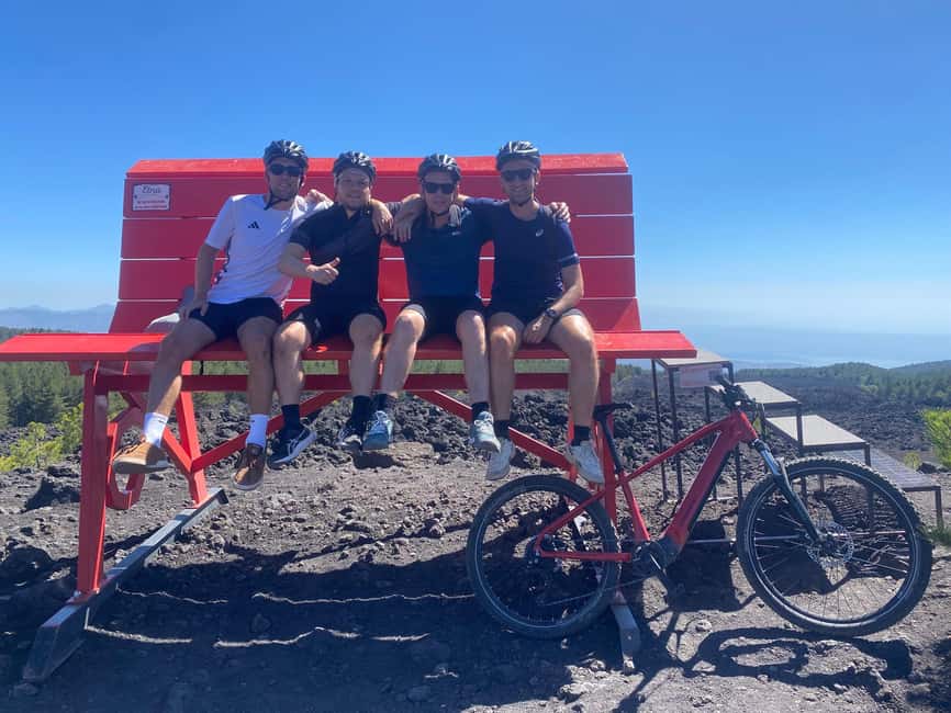 E-mtb tour through lava flows and down to Alcantara gorges - What the e-MTB changes on Etna