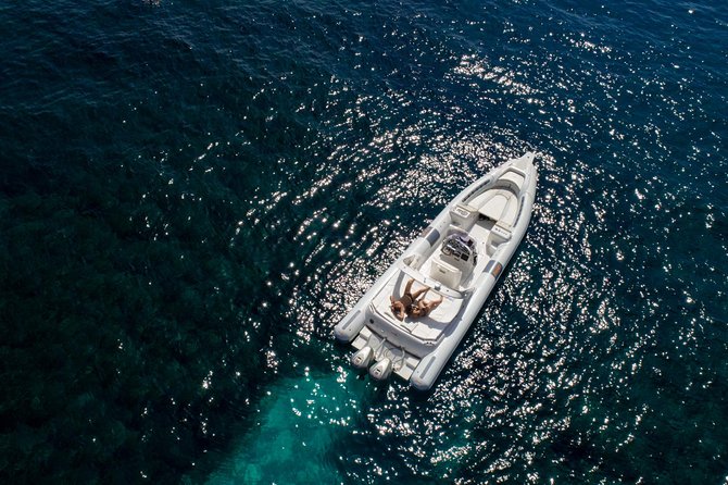Egadi Private Tour: an exclusive day - Grotta del Bue Marino reveals Favignana’s cut-stone coast