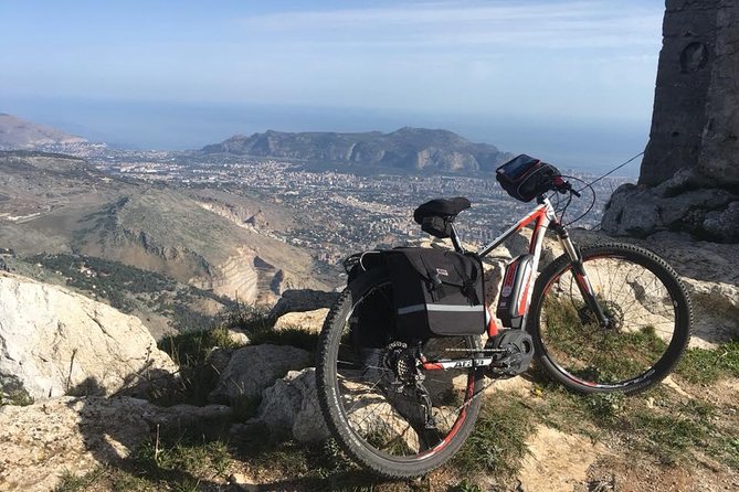 eMTB Rental in Palermo - Seeing Palermo’s Center by E-Bike