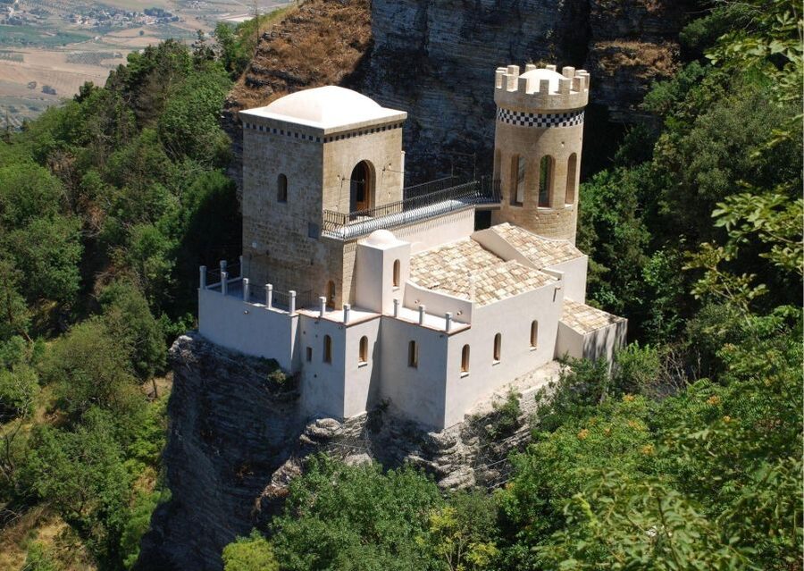 Erice and Segesta Multi-Language Tour from Palermo - What the $112.15 price really covers