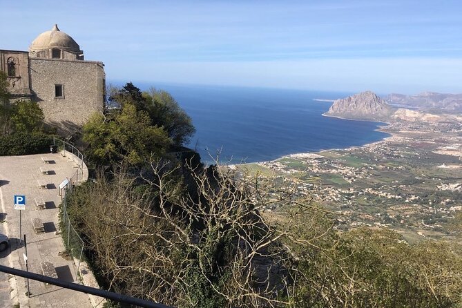 Erice walking-tour, the ancient village and local products (all incl) - San Giuliano and the upper town