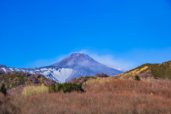 Etna and Taormina tour from Syracuse with private driver - From Syracuse to Etna in a private Mercedes
