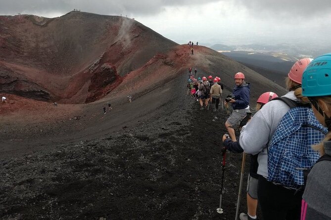 Etna craters excursion 3000 m. - Reaching the 3,000-meter viewpoint