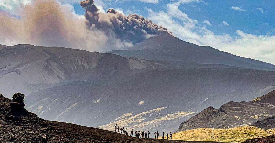 Etna: Craters of the 2002 Eruption Trekking Experience - Key points about the 2002 Etna crater walk