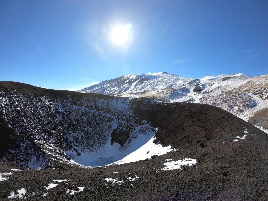 Etna: Craters of the 2002 Eruption Trekking Experience - What the guides add to the experience