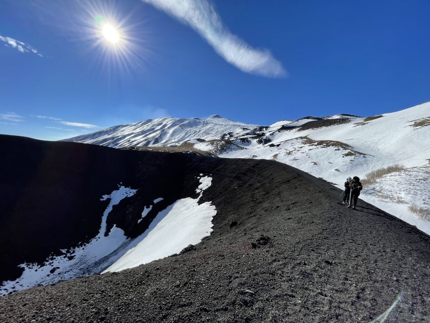 Etna: Craters of the 2002 Eruption Trekking Experience - Following the 2002 lava flow toward the upper craters