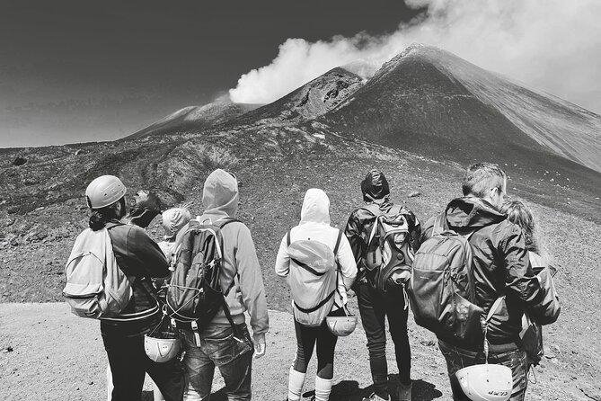 Etna excursion 3000 meters with 4x4 cable car and Trekking - Starting at Rifugio Sapienza