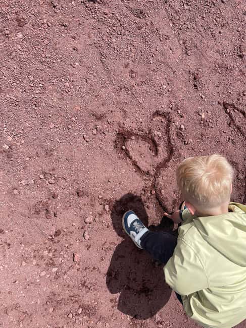 Etna Family Tour: private excursion on Etna mt. for families - Entering Grotta dei Tre Livelli
