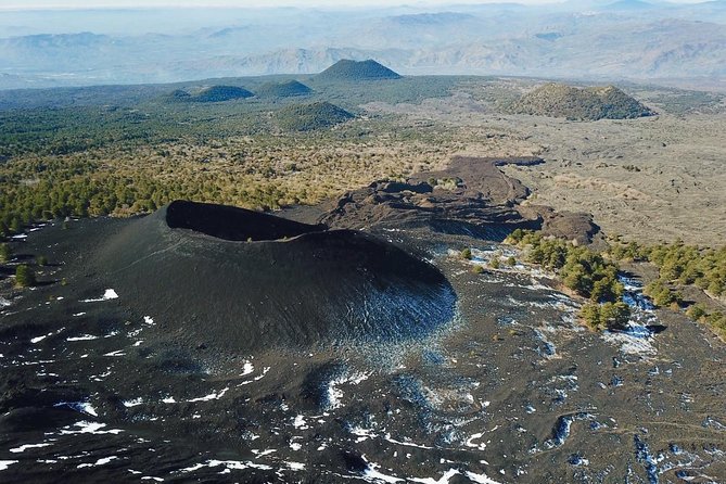 Etna Grantour - 4x4 & trekking - Private tour with lunch included - Morning on Etna, with 8 to 10 kilometers on foot