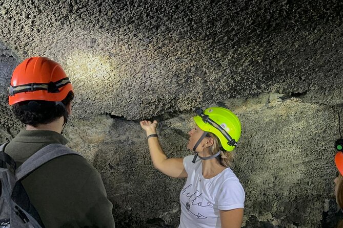 Etna Morning or Sunset - Trek & Lava Tunnel with Gear - What the supplied gear means for you