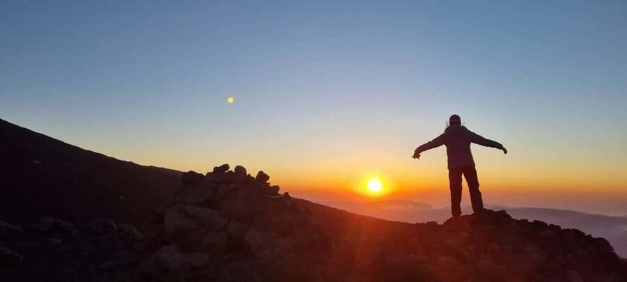 Etna North Sunset: Summit area & Craters of 2002 - Walking through the 2002 eruption area