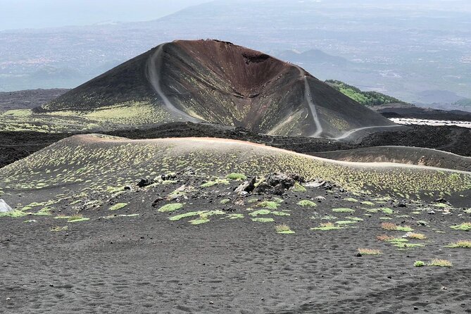 Etna private tour in 4x4 & Sicilian food farm experience - A Sicilian farm lunch at MontataGrande