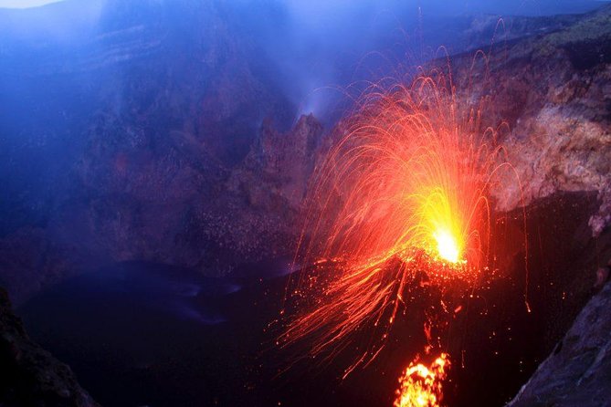 Etna Summit Craters - Cable car and 4x4 ride to 2,800 meters