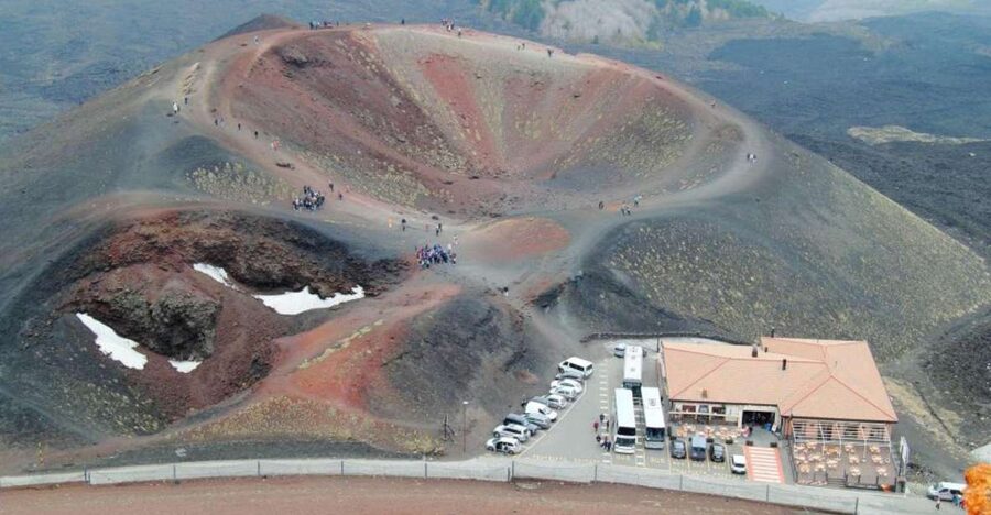 Etna Tour by Panoramic Bus - Three Hours at 2,000 Meters