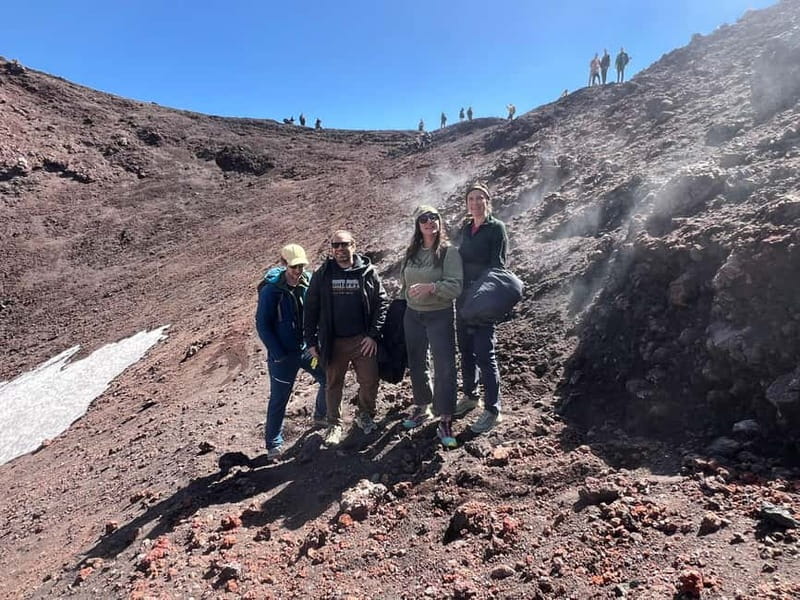 ETNA: TOUR GUIDATO DELL'ETNA CON PRELIEVO DA CATANIA - Should you book Etna Vibes?